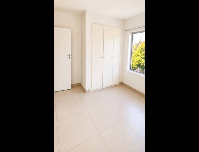 2 BEDROOM TOWNHOUSE FOR SALE IN VAALPARK